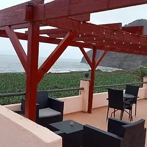 apartamentosplaya_hermigua.in-canary-islands.com/