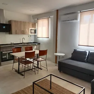 Apartamento Penthouse La Victoria Parking Terraza, Málaga